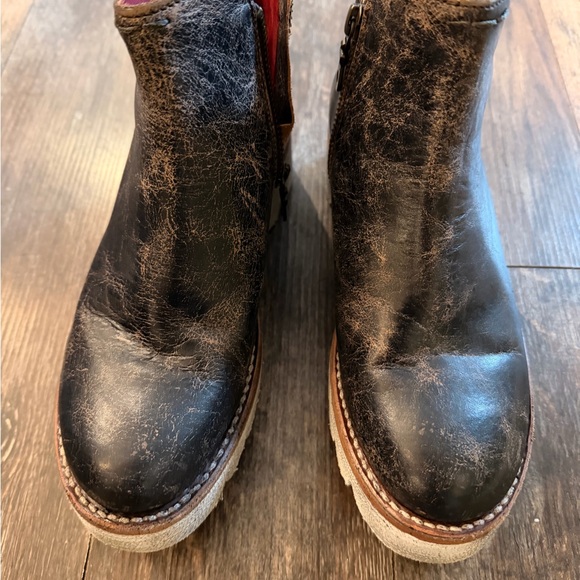 Bed Stu Black and Brown Ankle Boots✨Light weight✨ - Picture 2 of 6